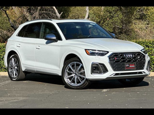 2024 Audi SQ5 Prestige