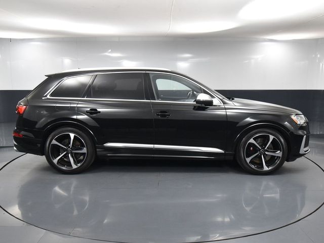 2024 Audi SQ7 Premium Plus