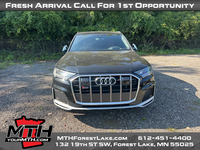 2024 Audi SQ7 Premium Plus