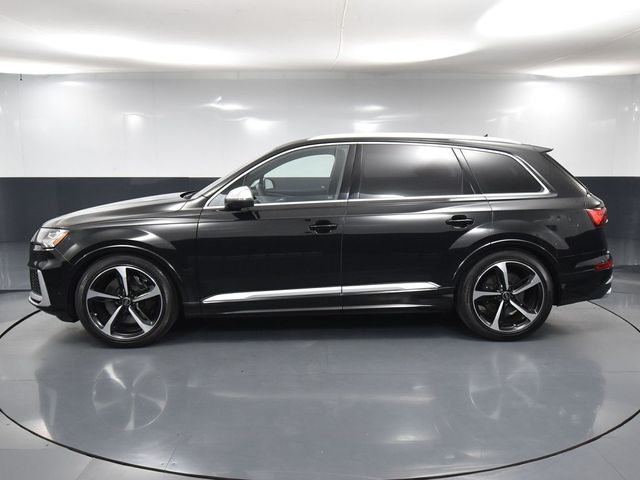2024 Audi SQ7 Premium Plus