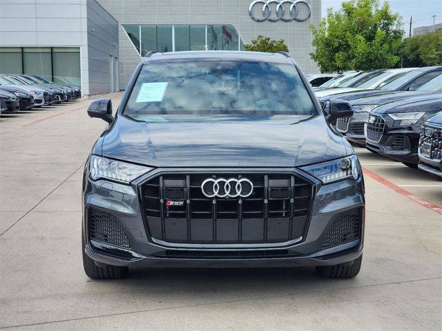 2024 Audi SQ7 Premium Plus