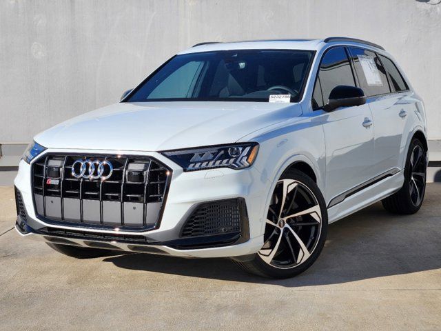 2024 Audi SQ7 Premium Plus