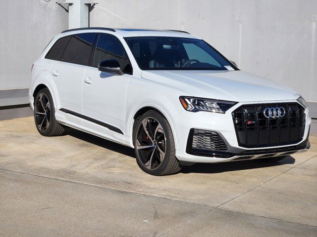 2024 Audi SQ7 Premium Plus