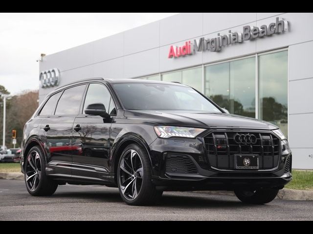 2024 Audi SQ7 Premium Plus