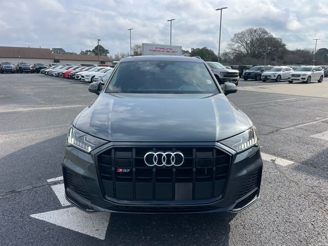 2024 Audi SQ7 Premium Plus