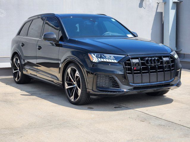 2024 Audi SQ7 Premium Plus