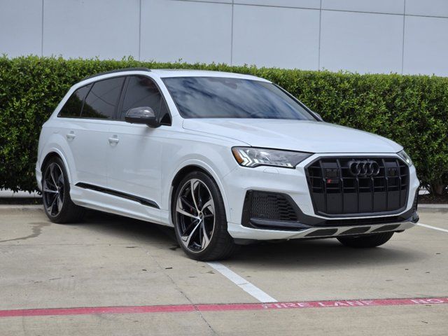 2024 Audi SQ7 Prestige