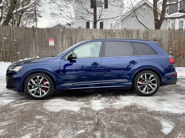 2024 Audi SQ7 Prestige