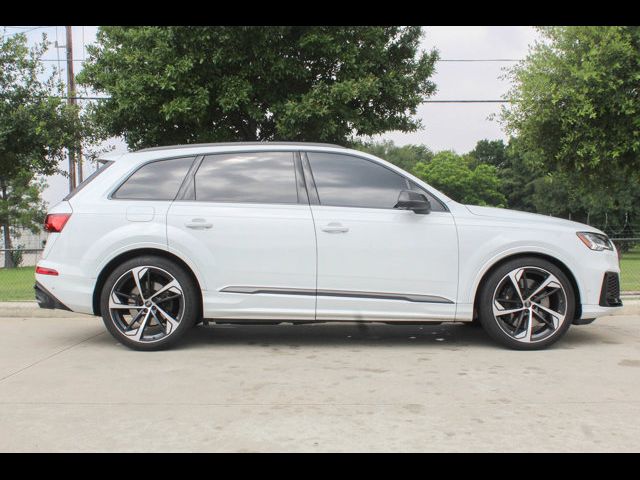 2024 Audi SQ7 Prestige