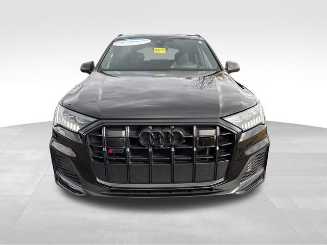 2024 Audi SQ7 Prestige