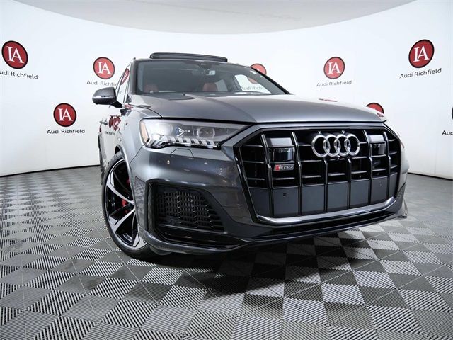 2024 Audi SQ7 Prestige