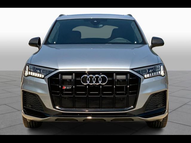 2024 Audi SQ7 Prestige