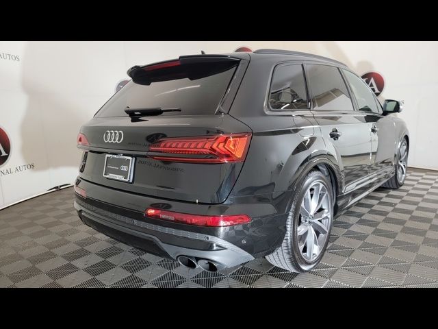 2024 Audi SQ7 Prestige