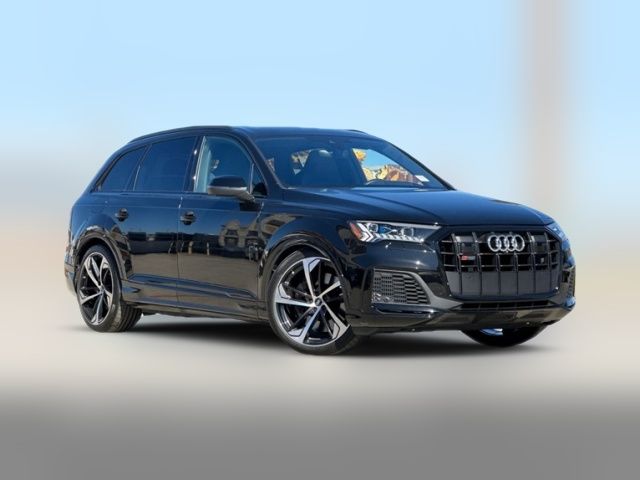 2024 Audi SQ7 Prestige