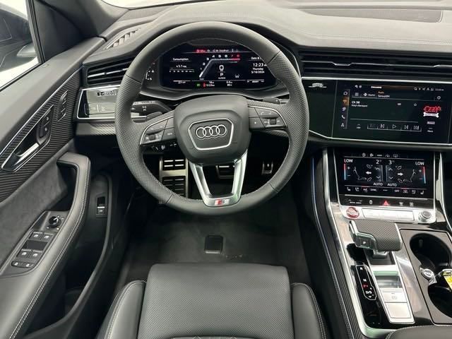 2024 Audi SQ8 Premium Plus