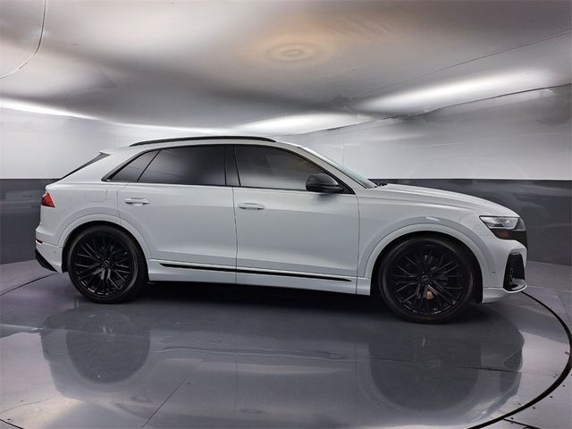 2024 Audi SQ8 Premium Plus