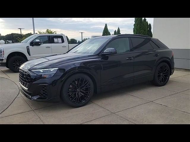 2024 Audi SQ8 Premium Plus