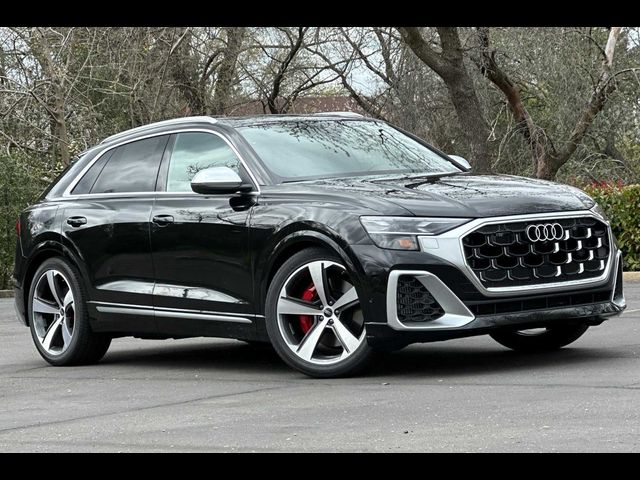 2024 Audi SQ8 Prestige