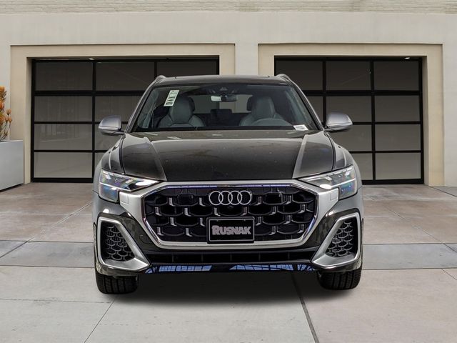 2024 Audi SQ8 Premium Plus