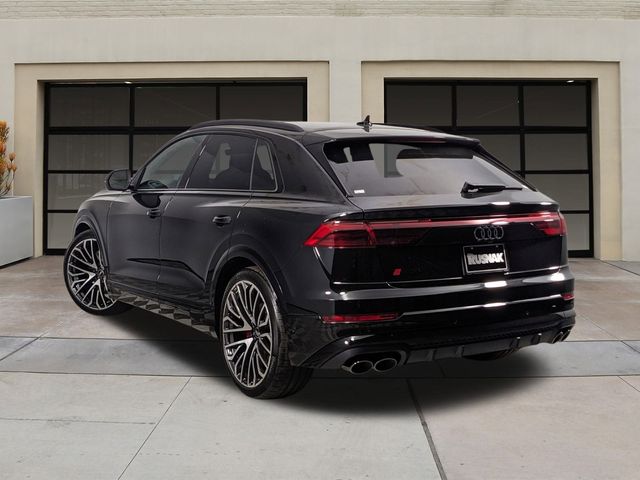 2024 Audi SQ8 Premium Plus