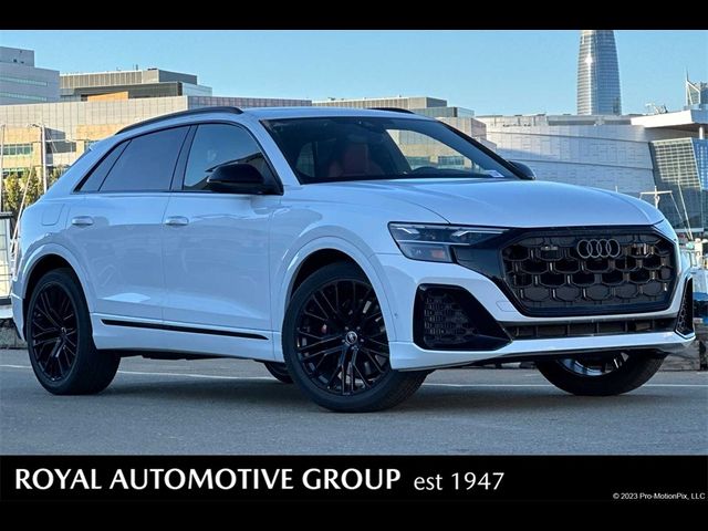 2024 Audi SQ8 Premium Plus