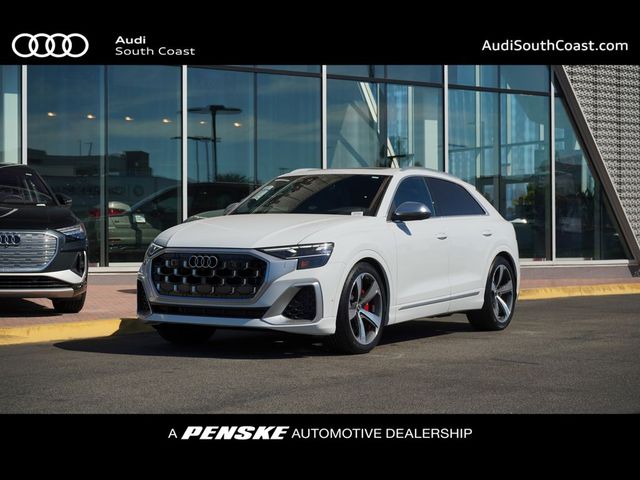 2024 Audi SQ8 Premium Plus