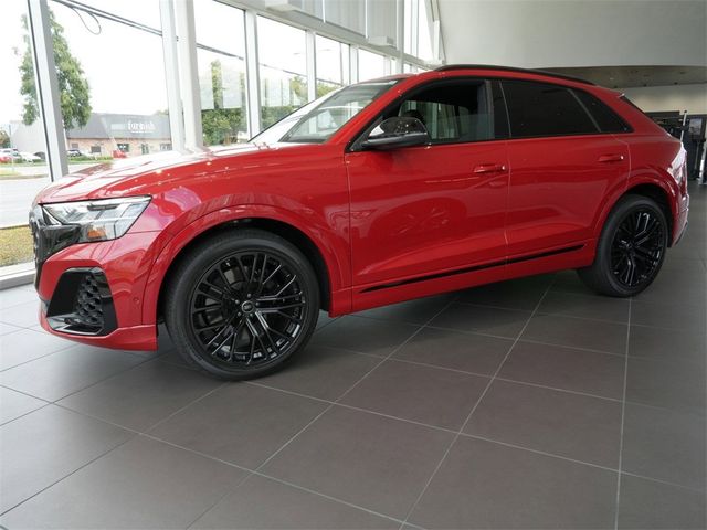 2024 Audi SQ8 Premium Plus