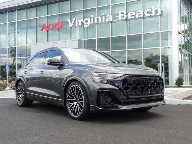 2024 Audi SQ8 Premium Plus