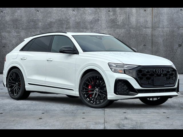 2024 Audi SQ8 Premium Plus