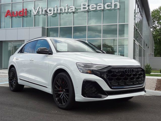 2024 Audi SQ8 Premium Plus