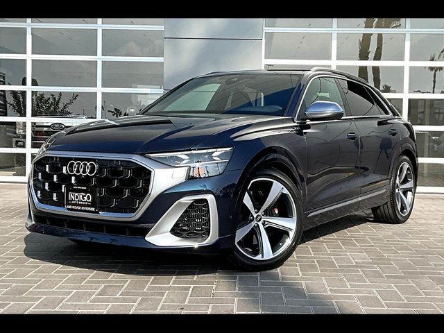 2024 Audi SQ8 Prestige