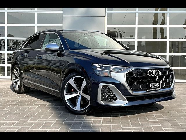 2024 Audi SQ8 Prestige