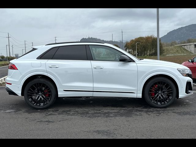 2024 Audi SQ8 Prestige