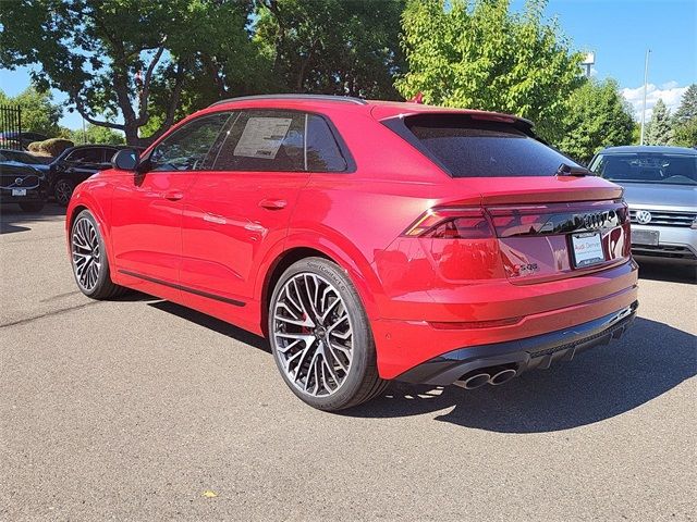 2024 Audi SQ8 Prestige