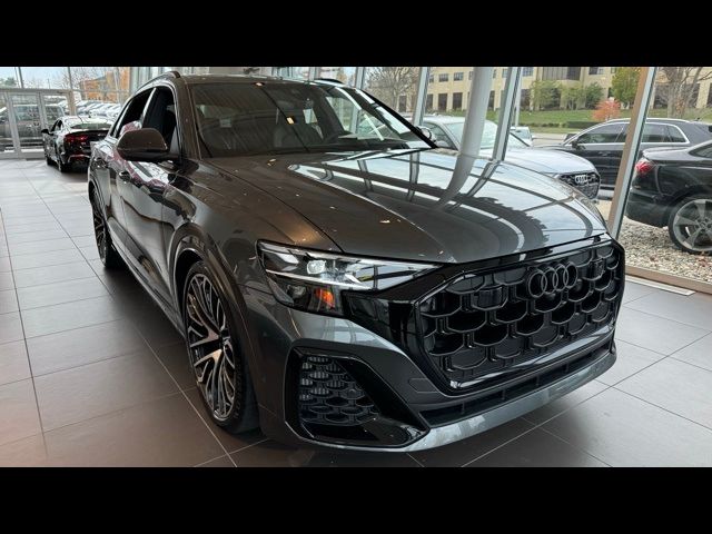 2024 Audi SQ8 Prestige