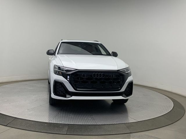 2024 Audi SQ8 Prestige