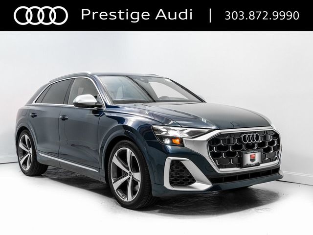 2024 Audi SQ8 Prestige