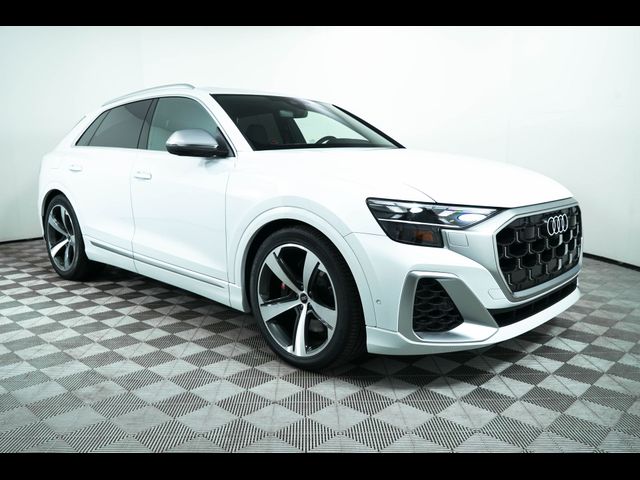 2024 Audi SQ8 Prestige