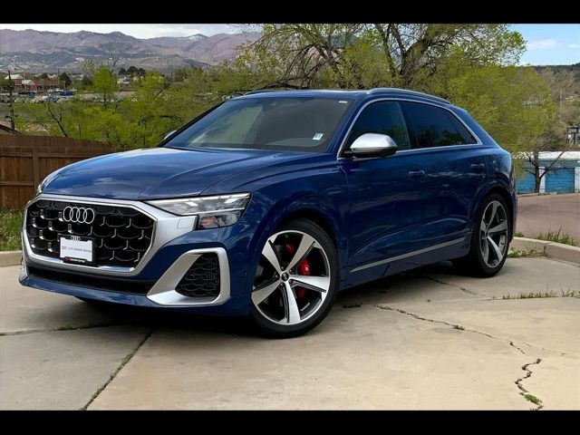 2024 Audi SQ8 Premium Plus