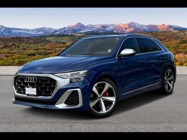 2024 Audi SQ8 Premium Plus