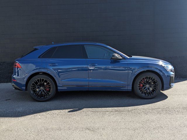 2024 Audi SQ8 Premium Plus