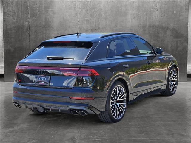 2024 Audi SQ8 Premium Plus