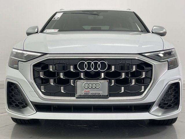 2024 Audi SQ8 Premium Plus