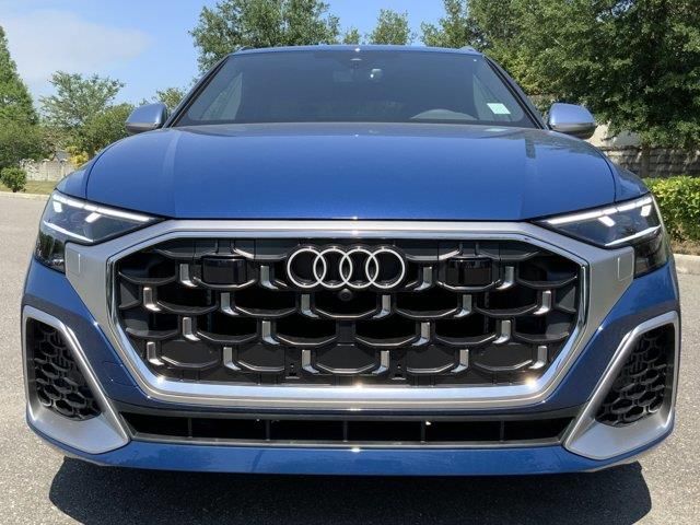 2024 Audi SQ8 Premium Plus