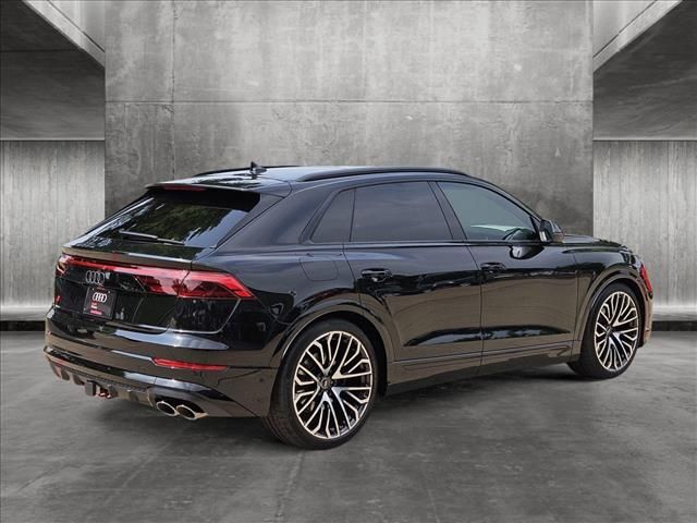 2024 Audi SQ8 Premium Plus