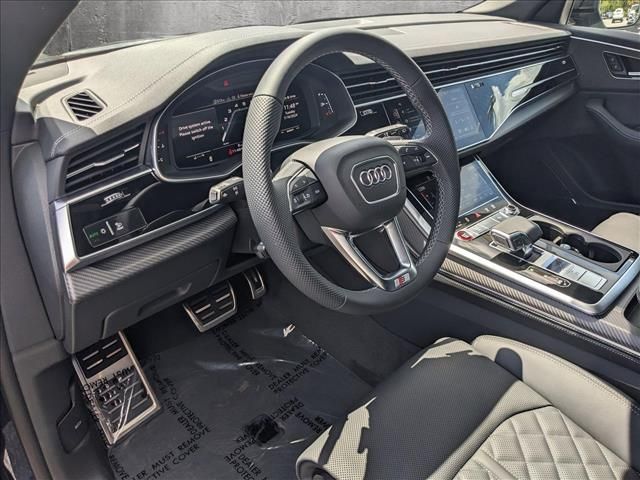 2024 Audi SQ8 Premium Plus