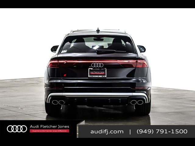 2024 Audi SQ8 Premium Plus