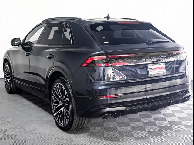 2024 Audi SQ8 Premium Plus