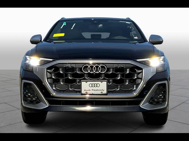 2024 Audi SQ8 Prestige