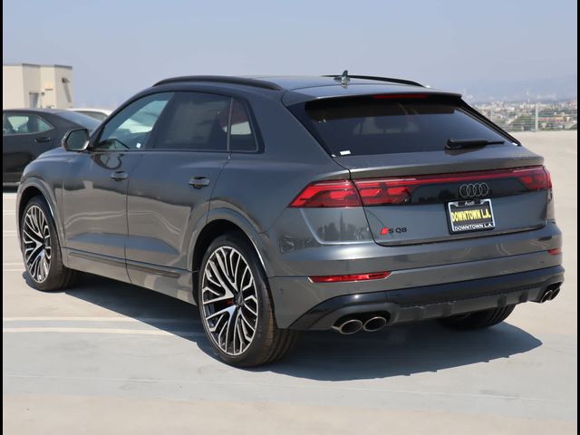 2024 Audi SQ8 Prestige